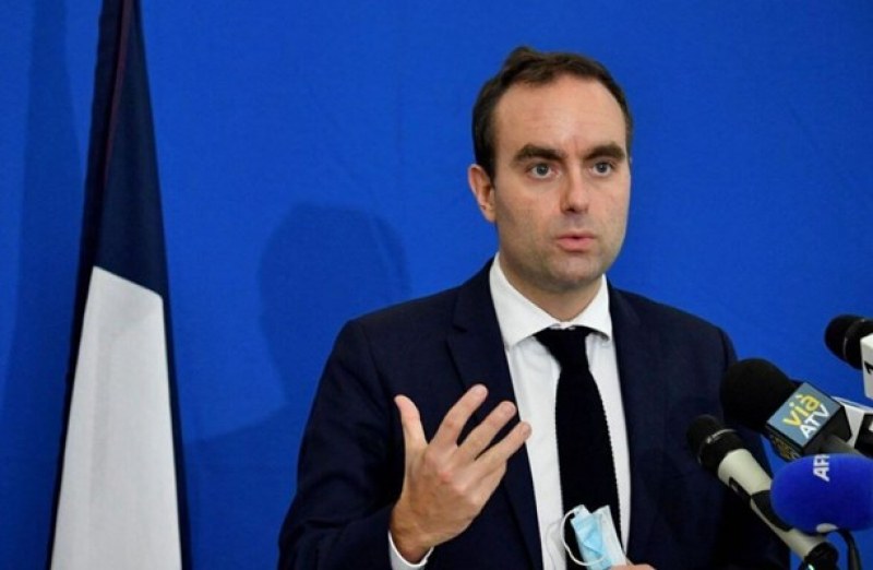 Френският министър на въоръжените сили ще посети в сряда Украйна