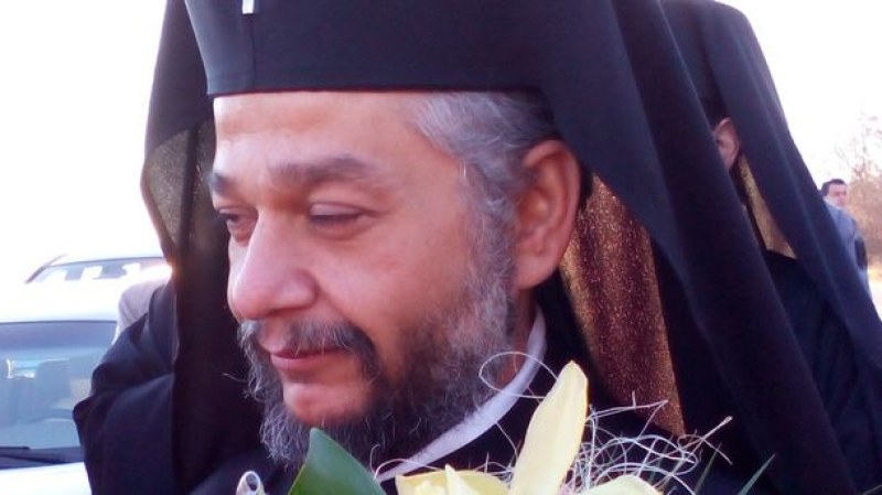 Митрополит Киприян: Да не забравяме страдащия украински народ