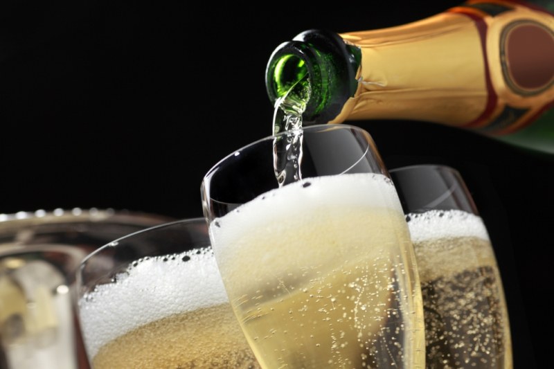 Рекордни продажби на шампанско, въпреки инфлацията