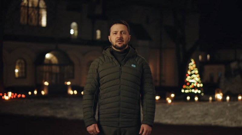 Зеленски: Нито един дрон камикадзе не може да угаси зората на Коледа, ще се видим в бомбоубежищата