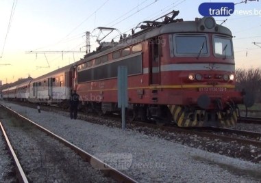 Спряно е движението на влаковете на Централна гара София