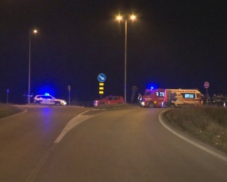 Влак с амоняк от България дерайлира в Сърбия, десетки са натровени