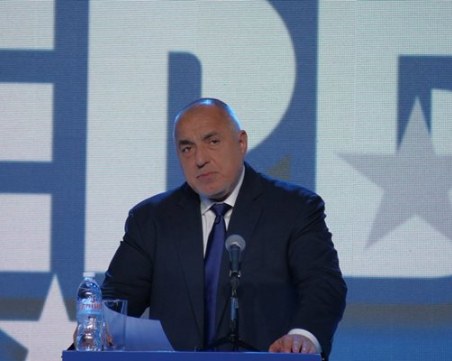 ГЕРБ поиска Митрофанова да бъде привикана в МВнР заради случая с Христо Грозев