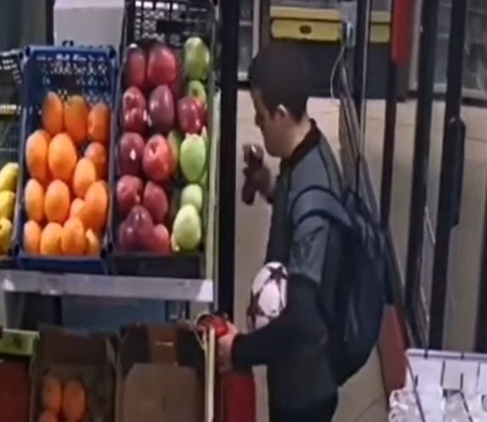 Младо момче реши да се почерпи с напитка от магазин