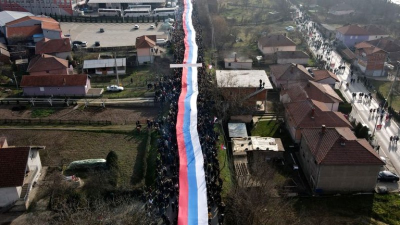 Косово затвори границата със Сърбия след поредните протести и блокади