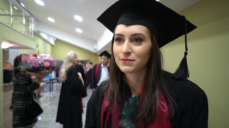 Д-р Ралица Николова е един от дипломантите с най-висок успех