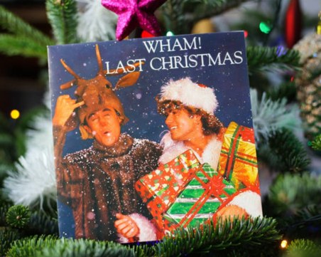 Семейство събира пари, за да свали песента Last Christmas от ефир