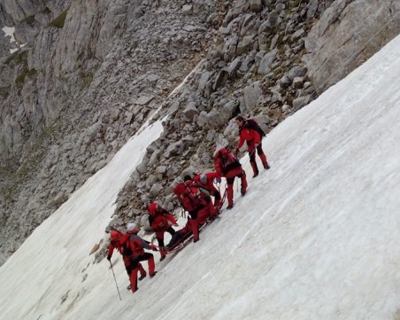 Спасителите стигнаха до ранения турист в Рила