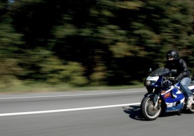 Моторист се похвали с рисково шофиране от Несебър до Бургас