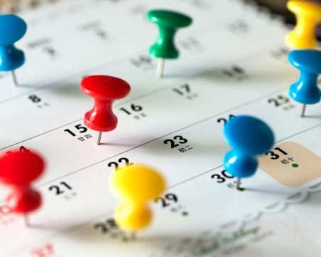 Какви точно ще са празничните почивни дни през 2023-та?