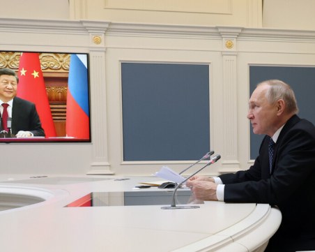 Путин към Си Дзинпин: Искаме да засилим военното сътрудничество с Китай