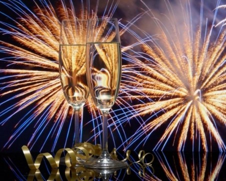 Любопитни традиции и обичаи на Нова година по света