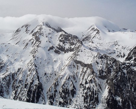Прекратяват акцията по издирването на туриста в Пирин