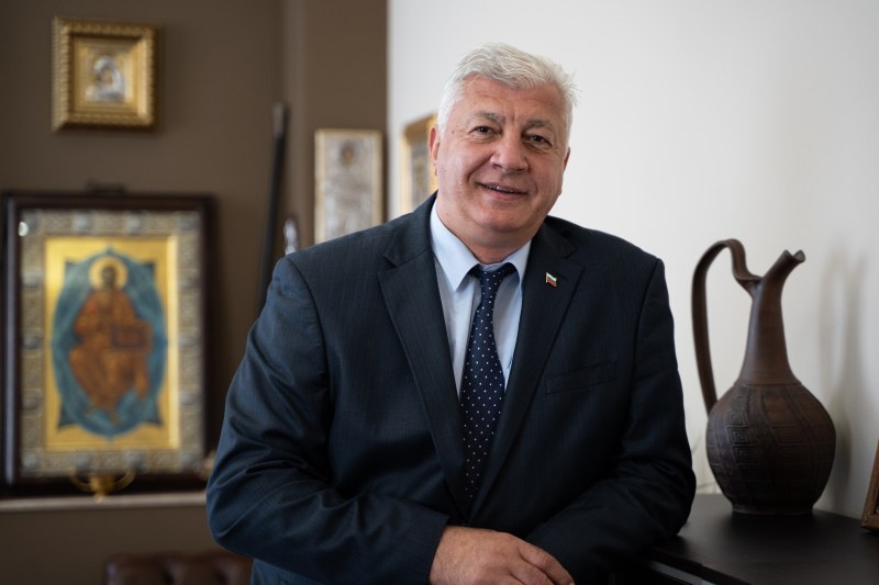Здравко Димитров честити на пловдивчани новата 2023г.