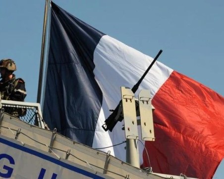 Четири тона наркотици залови френският флот в Арабско море