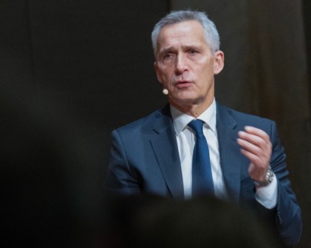Столтенберг: Войната ще е продължителна, нужен е дългосрочен план за западна подкрепа на Киев