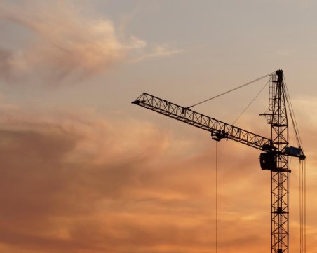 Четирима пострадаха при срутване на кран в Хърватия