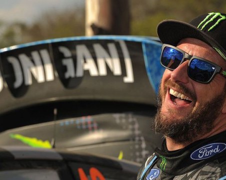 Рали пилотът Кен Блок загина при инцидент с шейна