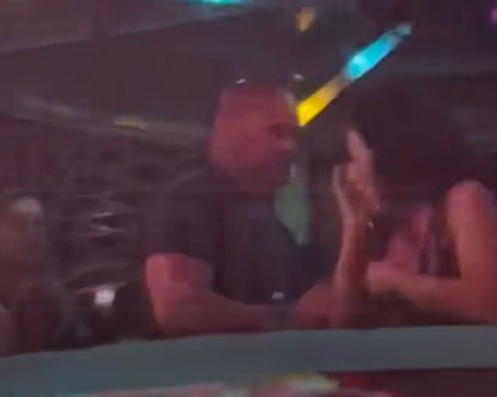 Шефът на UFC и жена му си размениха шамари по време на парти