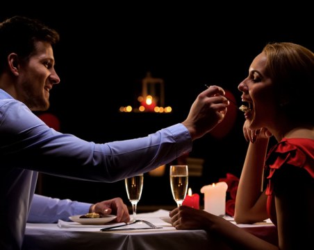 Трите категории афродизиаци, на които мъжете и жените не могат да устоят