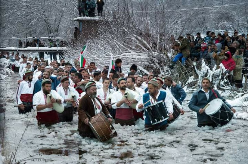 Без сняг и студ на Йордановден, положителните температури продължават