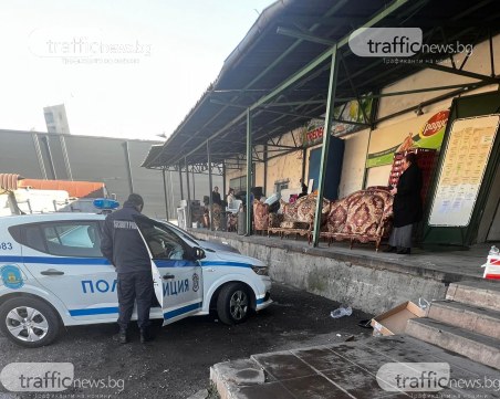 Изнесоха с полиция барокови мебели и скъпа техника на Ашим Асан