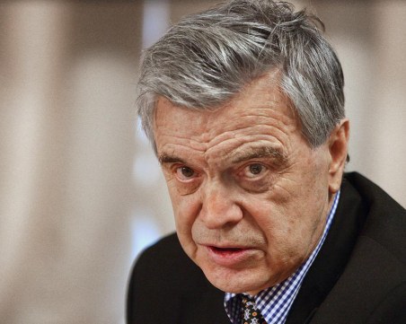 Почина бившият председател на руския парламент Руслан Хасбулатов