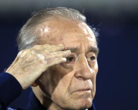 Последният астронавт от първата пилотирана мисия на програмата 