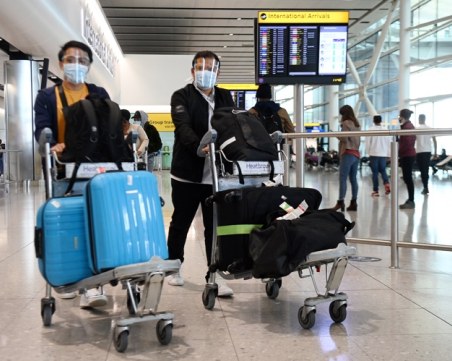 България няма да въвежда ограничения за пътуващите от Китай