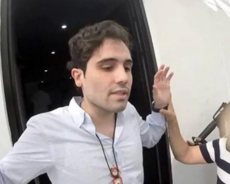 Мексиканските власти арестуваха сина на наркобарона Ел Чапо