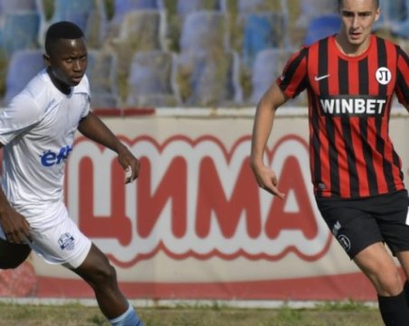 Локо официално обяви раздяла с халф