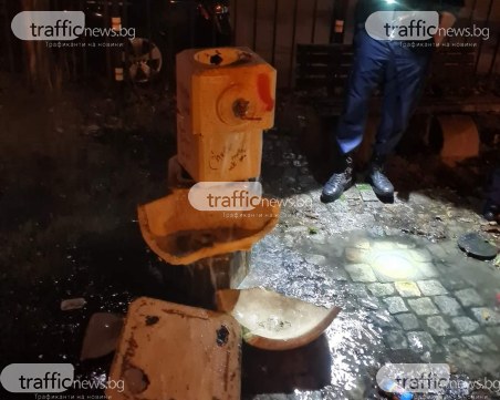 Вандали разбиха чешмичка на детска площадка в Пловдив