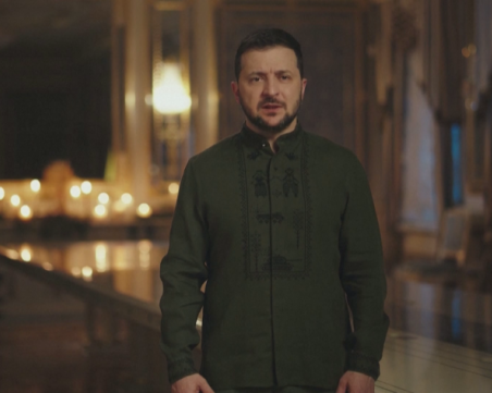 Украйна посрещна Рождество под обстрели