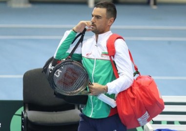 Пловдивският тенисист Димитър Кузманов отпадна в първия кръг на квалификациите
