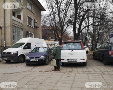 Кола запуши пет блока в Мараша, въпреки забележки от пловдивчани