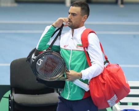 Кузманов отпадна, Андреев бие в квалификациите на Australian Open