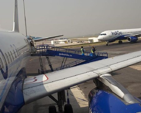 55 пътници останаха на летище в Индия, самолетът излетял без тях