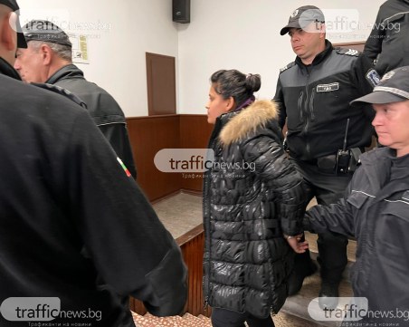 Бериван стреляла по Ивайло и след смъртта му, пистолетът бил в нейните ръце