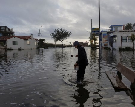 17 души са загинали при опустошителни бури в САЩ