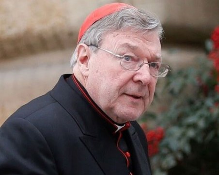 Почина скандалният кардинал Джордж Пел