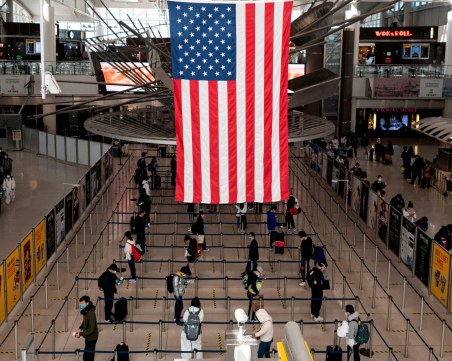 Приземиха всички полети в САЩ