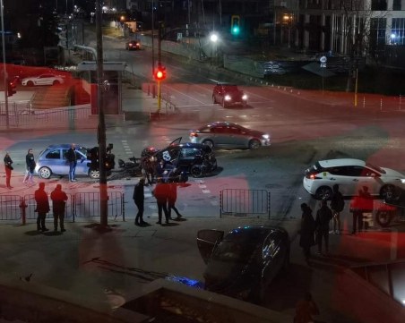 Уволниха полицаи, свързани с катастрофите на Околовръстното и на бул. „Черни връх” в София