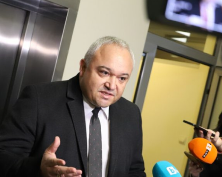 Демерджиев: Започваме разследване за „златния гьол”.