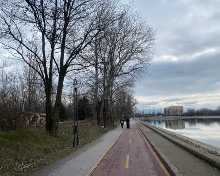 Глобиха собствениците на имота до Гребния канал, в който се прави 