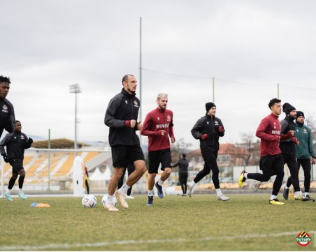 Настинка ще забави завръщането на Тодор Неделев в игра