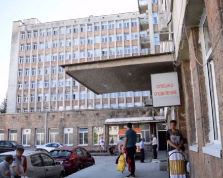 Трагедия в Смолян! 2-годишно момченце почина след задавяне с храна