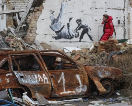 Украйна: Над 500 цивилни все още са в Соледар, има и деца