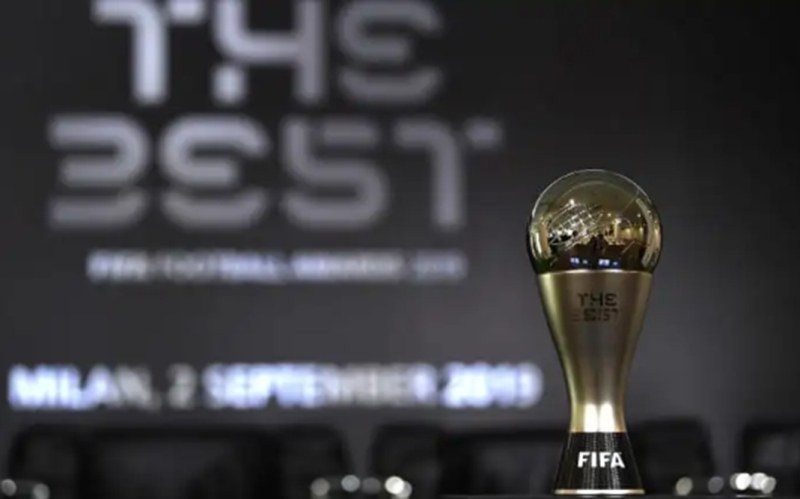 Световната футболна централа ФИФА обяви имената на 14-те финалисти за