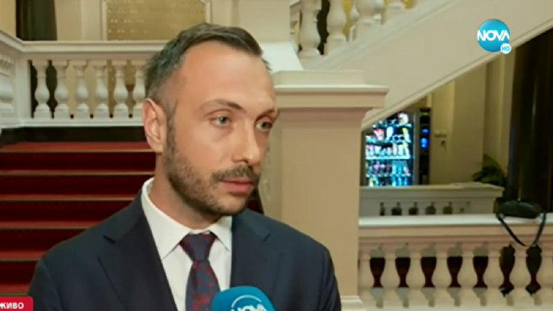 Пловдивският ексдепутат Александър Ракшиев представлявал криптопирамидата Nexo под тепетата