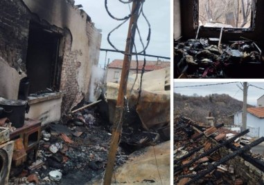 Къща се запали и горя в Пловдивско Мъж и жена